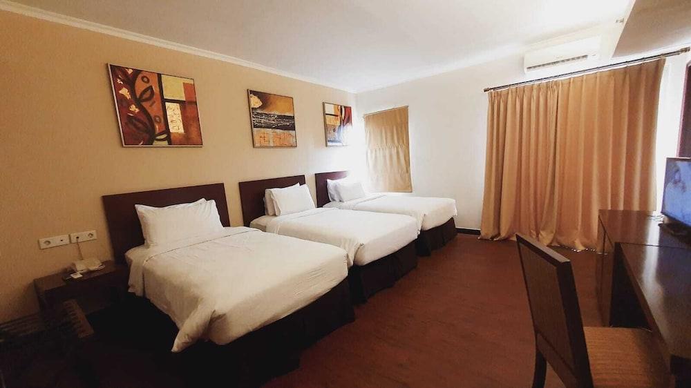 แอสตัน มารีน่า อังกอล โฮเต็ล แอนด์ เรสซิเดนซ์ Hotel จาการ์ตา ภายนอก รูปภาพ
