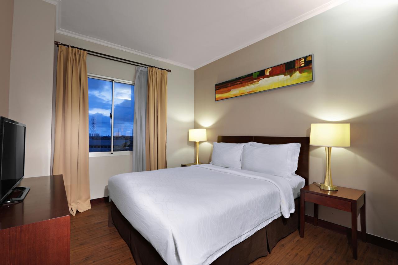 แอสตัน มารีน่า อังกอล โฮเต็ล แอนด์ เรสซิเดนซ์ Hotel จาการ์ตา ภายนอก รูปภาพ